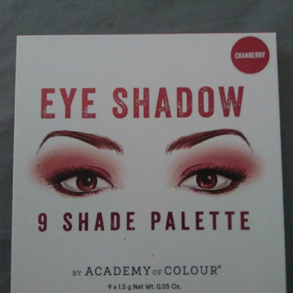 Academy of Colour Cranberry Eyeshadow Palette